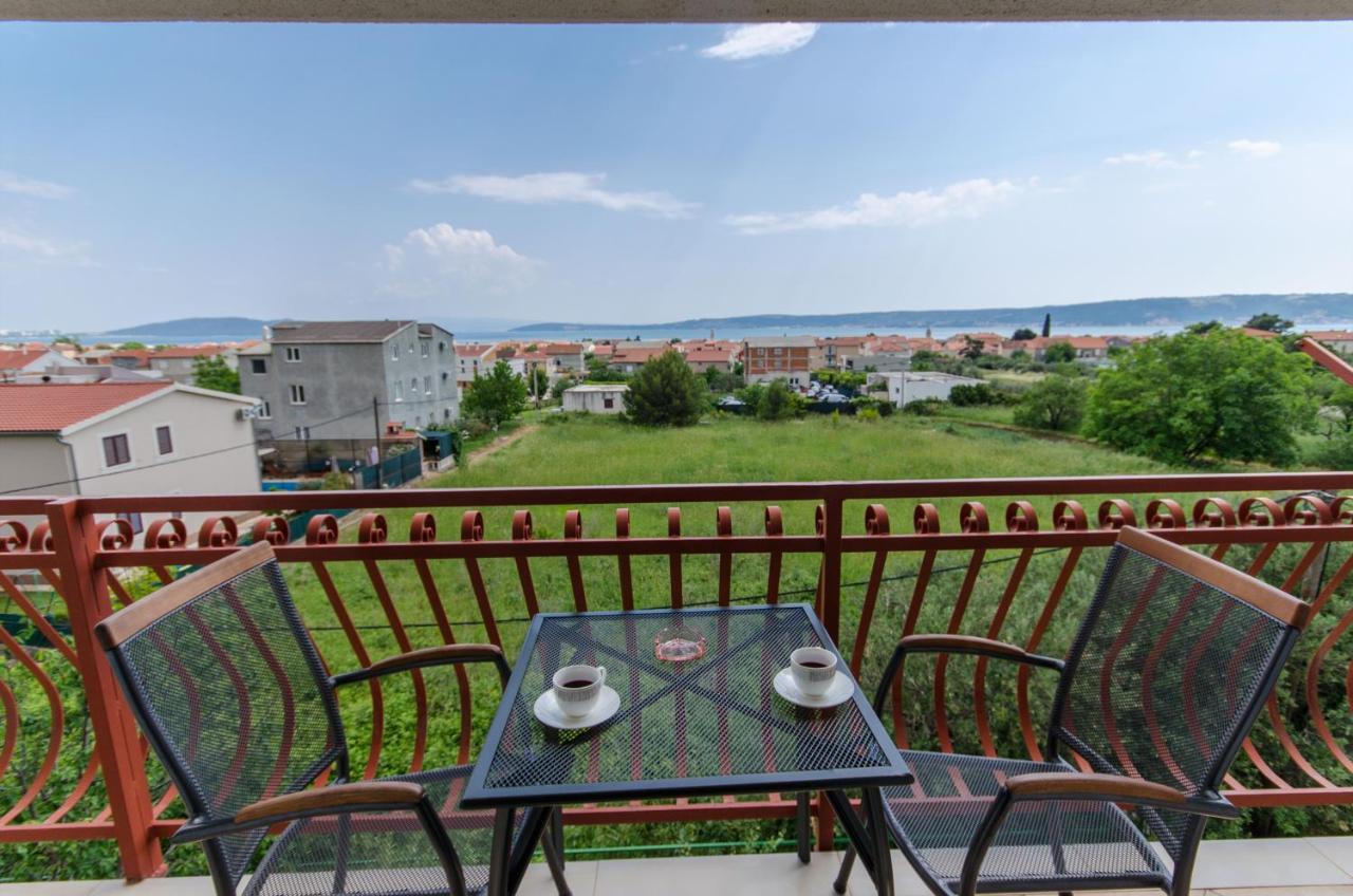 Apartman Ivan Kaštela Екстериор снимка