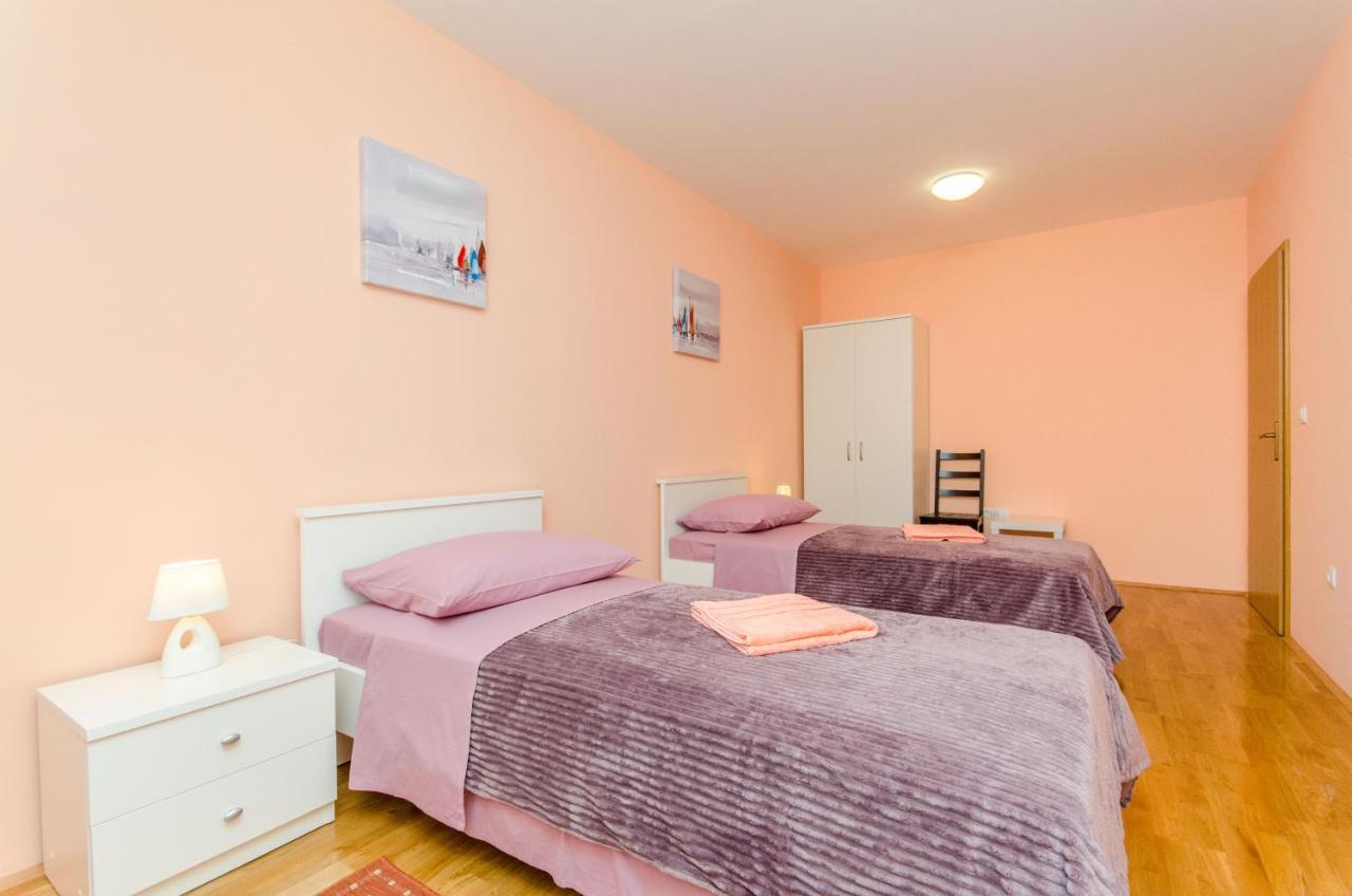 Apartman Ivan Kaštela Екстериор снимка