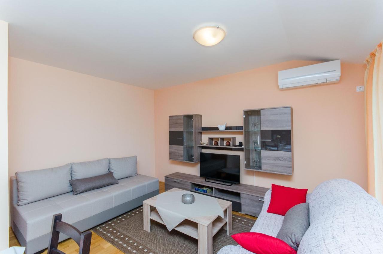 Apartman Ivan Kaštela Екстериор снимка